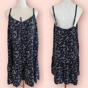 Alexander Jordan Lightweight Floral Midi Dress